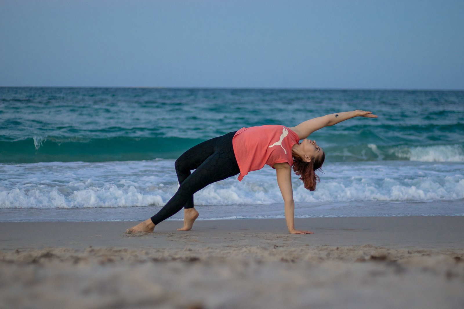 Fit Mom on the beach